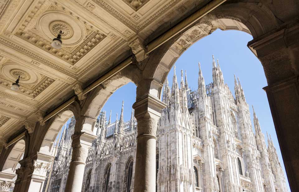 Piazza Duomo milan