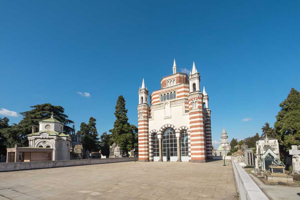 monumentale friedhof in mailand
