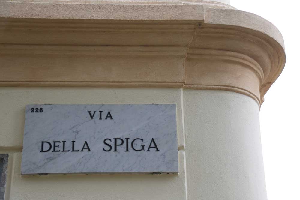 Via della Spiga mailand